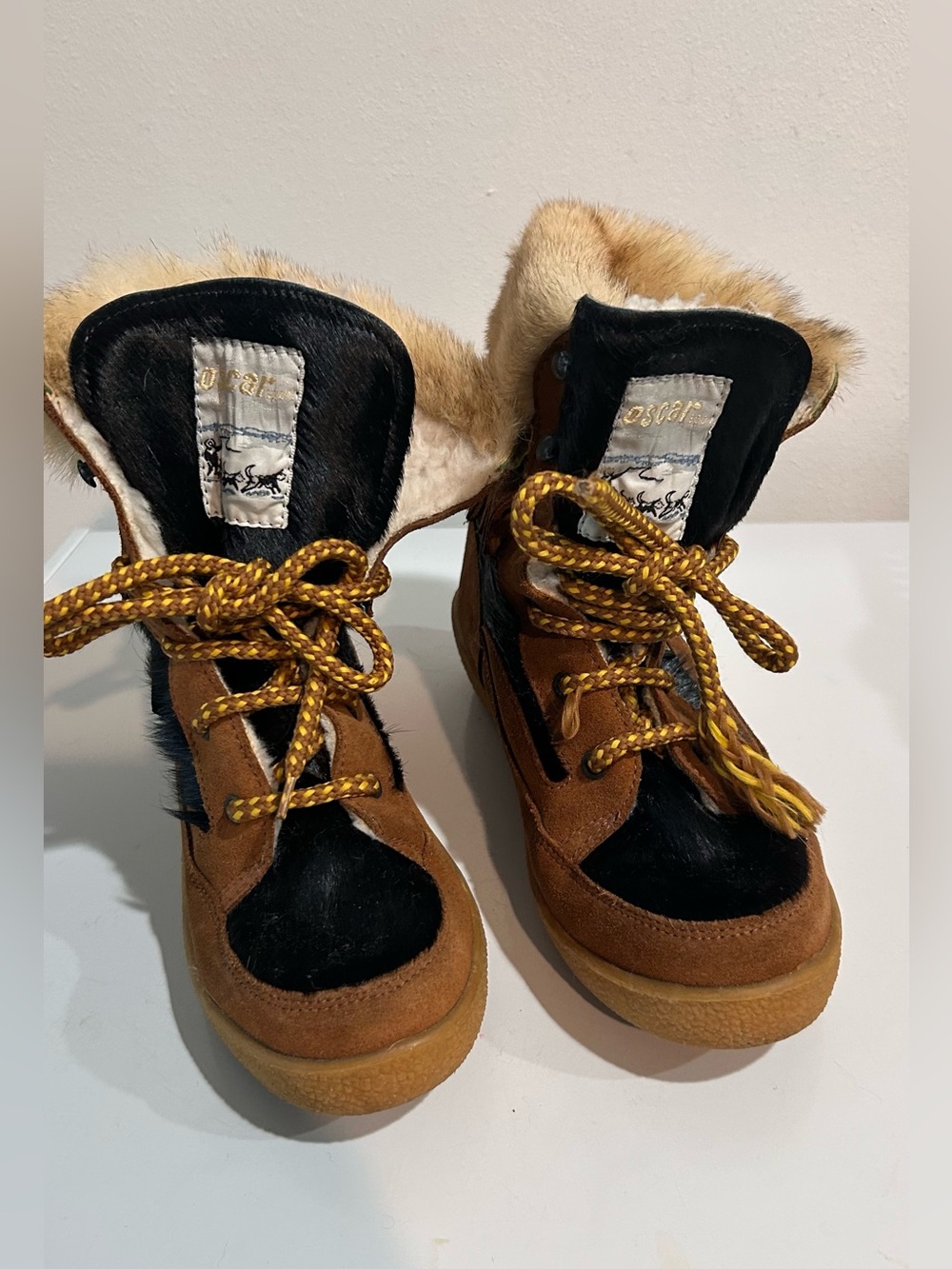 Vintage Oscar Sport Elisa Fur Ski Boots Made in Italy 39 (Fits Like US 7 / EU 37